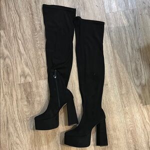 Schutz Black Over-the-Knee Platform Boots Size 8 black suede